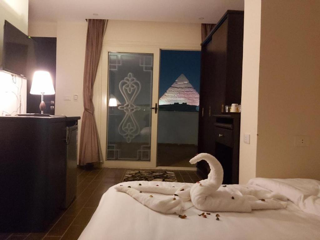Pyramids Plateau Inn Giza Экстерьер фото