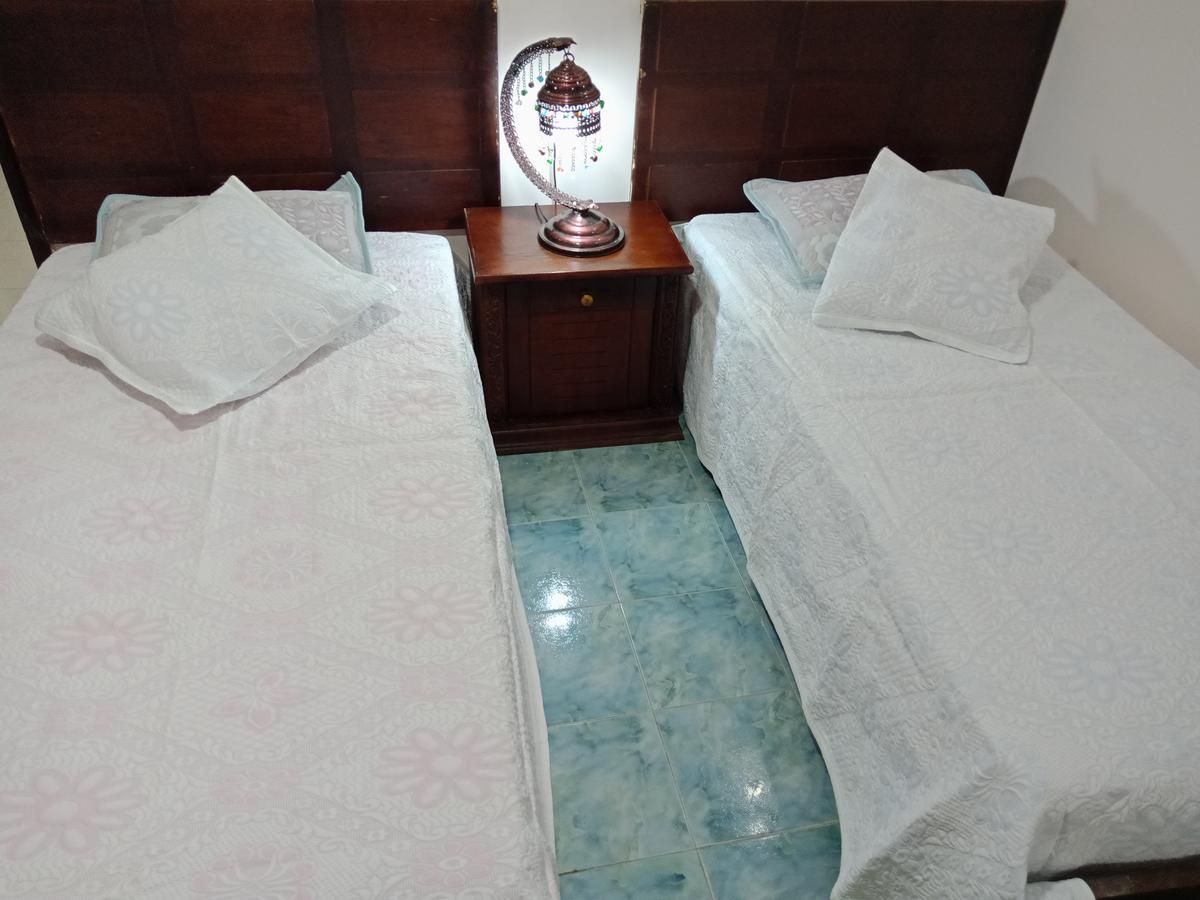 Pyramids Plateau Inn Giza Экстерьер фото